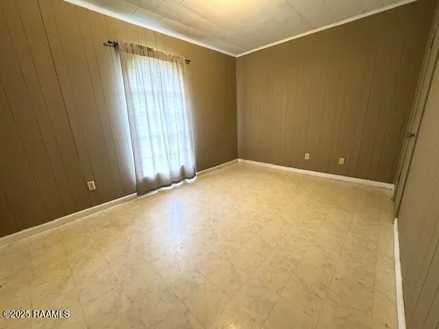 $75,000 | 719 Wattigny Street, Jeanerette, LA 70544