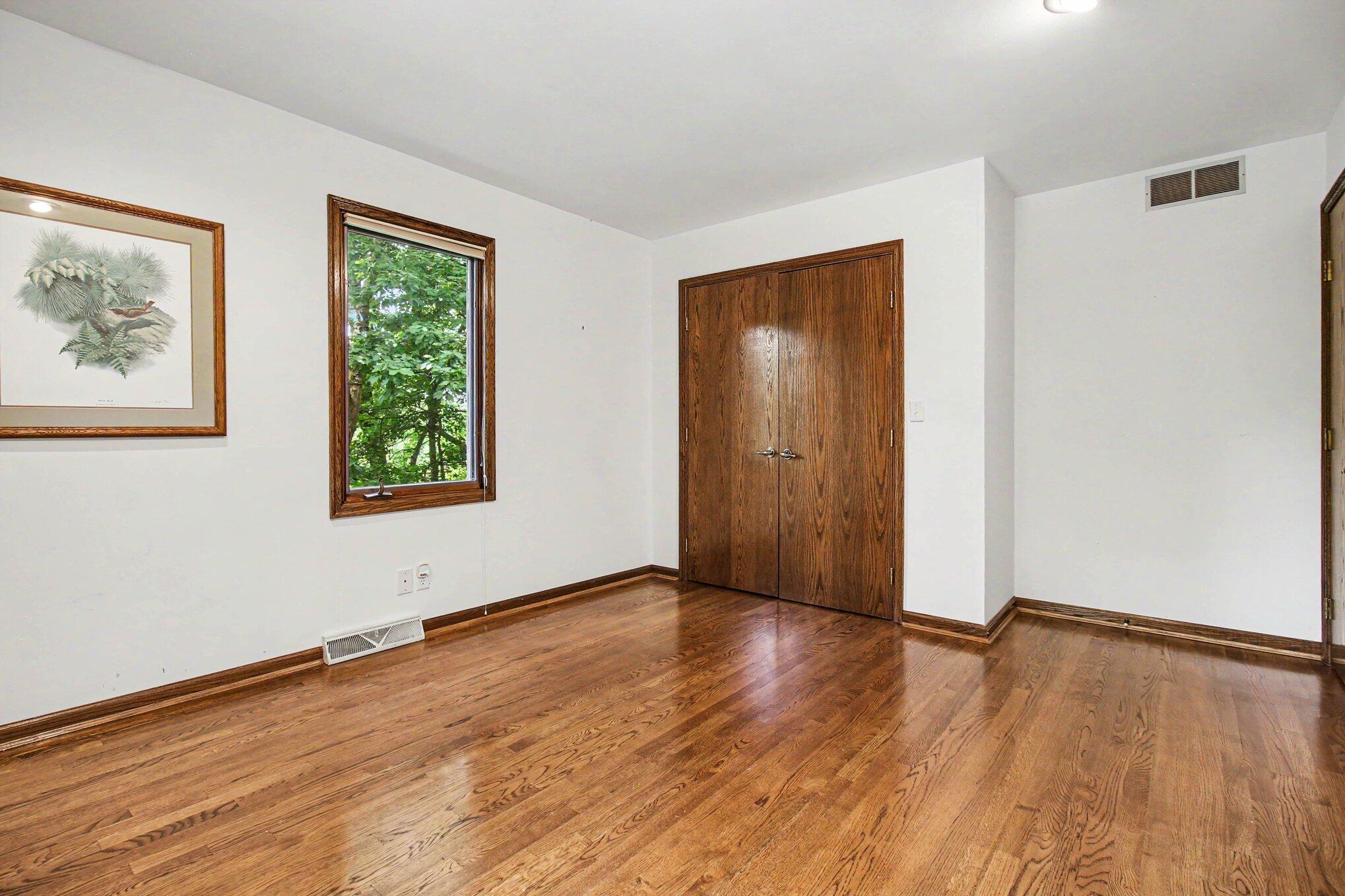829 Lincoln Road Bellevue, KY 41073 - Photo 23 of 49 file_5673