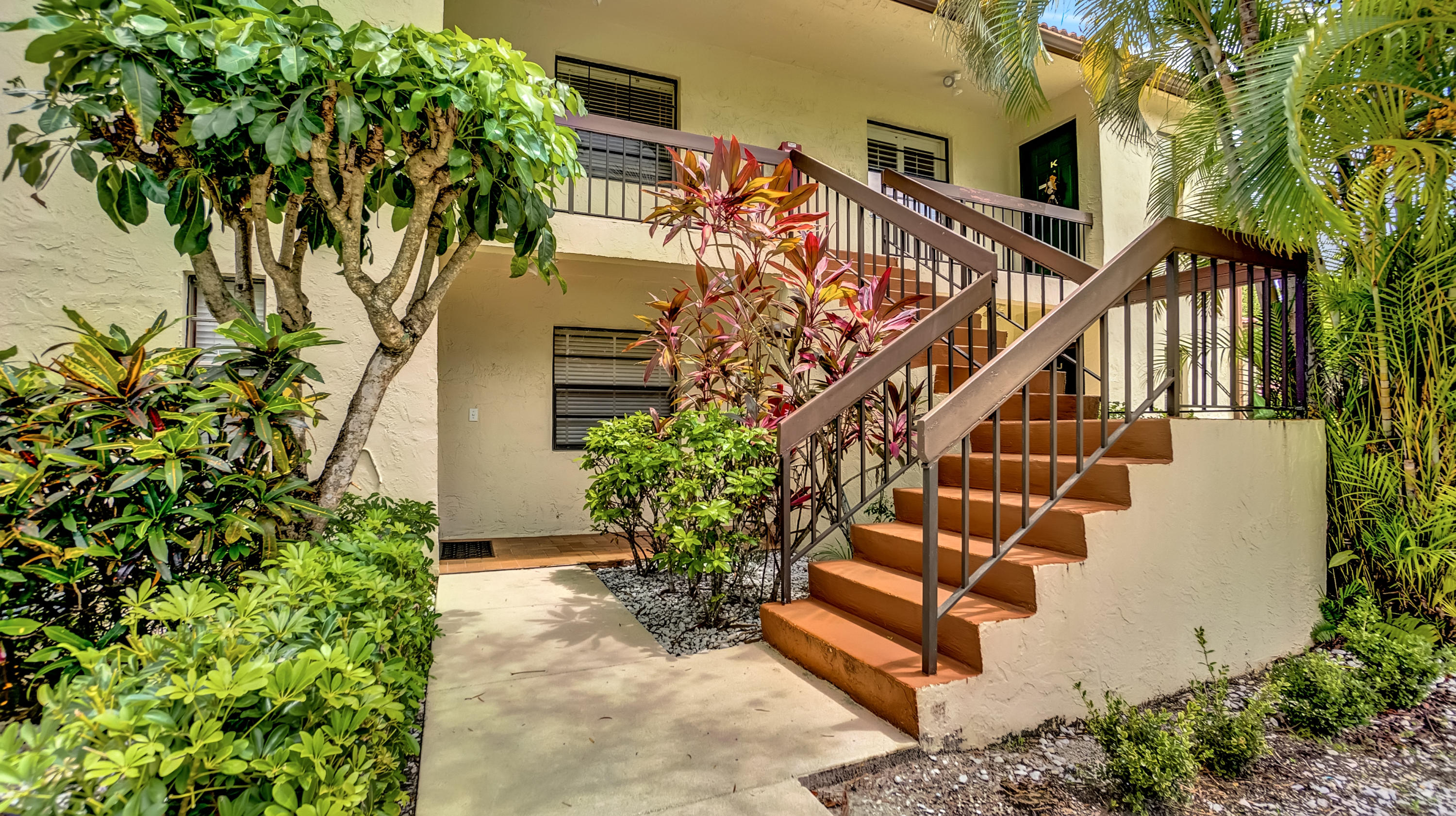 21743 Arriba Real, Unit 28I Boca Raton, FL 33433 - Photo 21 of 25 DSC04908