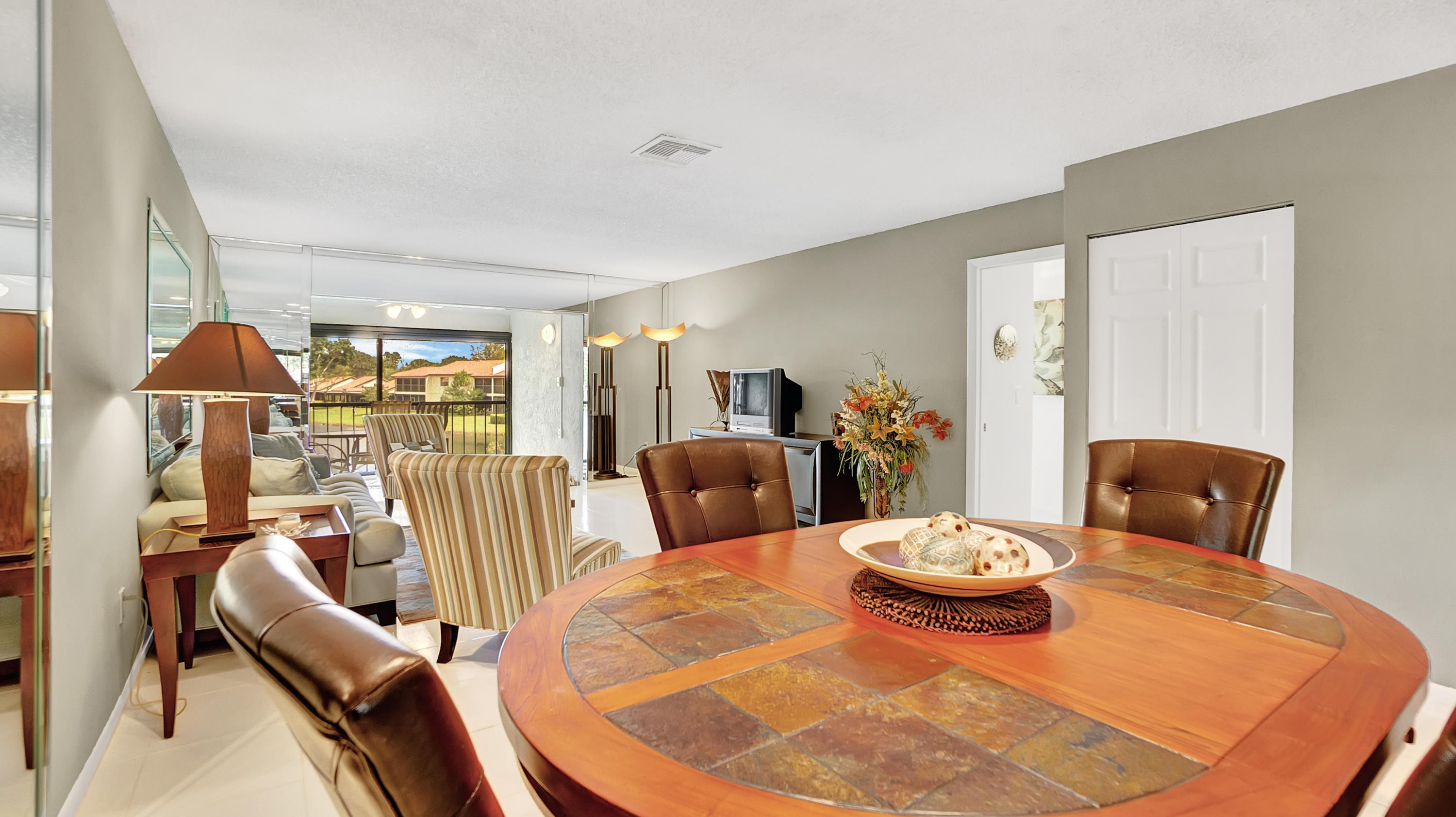21743 Arriba Real, Unit 28I Boca Raton, FL 33433 - Photo 9 of 25 DSC04808