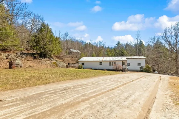 $285,000 | 68 Colburn Farm Road, Newbury, NH 03255