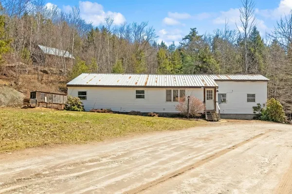 $285,000 | 68 Colburn Farm Road, Newbury, NH 03255