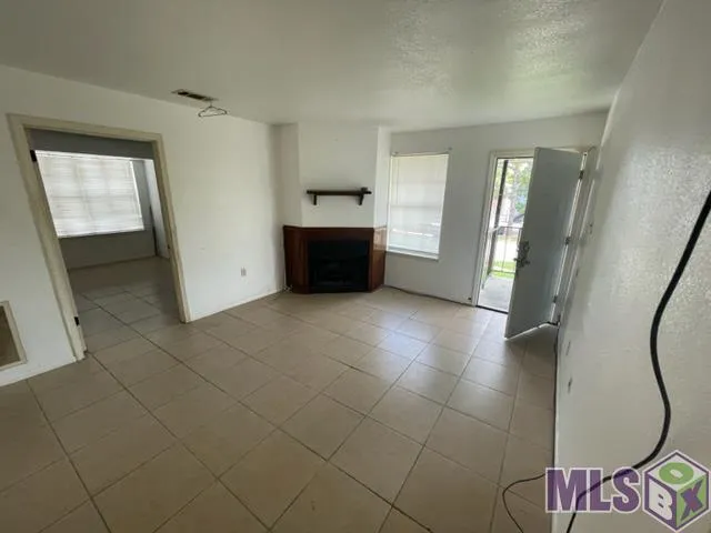 $750 | Undisclosed Address, Baton Rouge, LA 70820