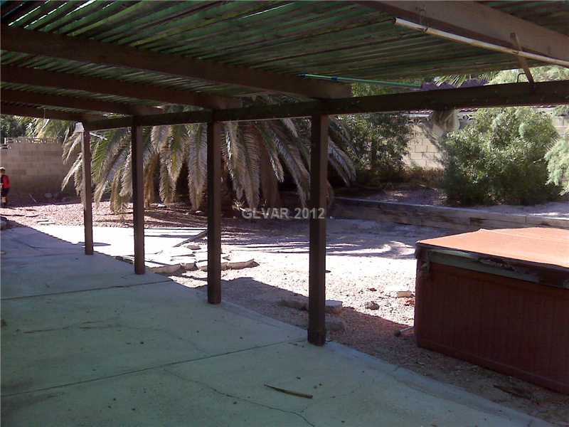 2417 Doherty Way Henderson, NV 89014 - Photo 8 of 19 Patio/Deck.