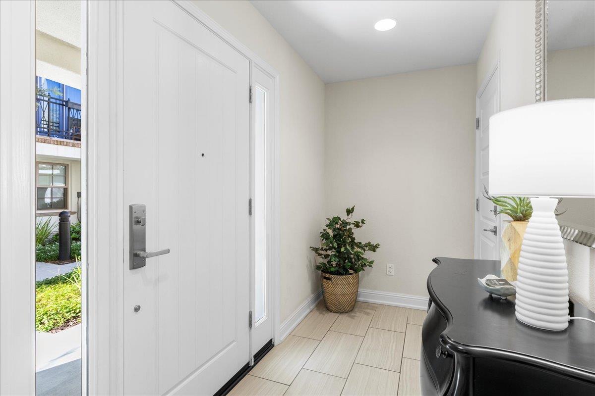 725 Reflection Way Mountain View, CA 94043 - Photo 5 of 39