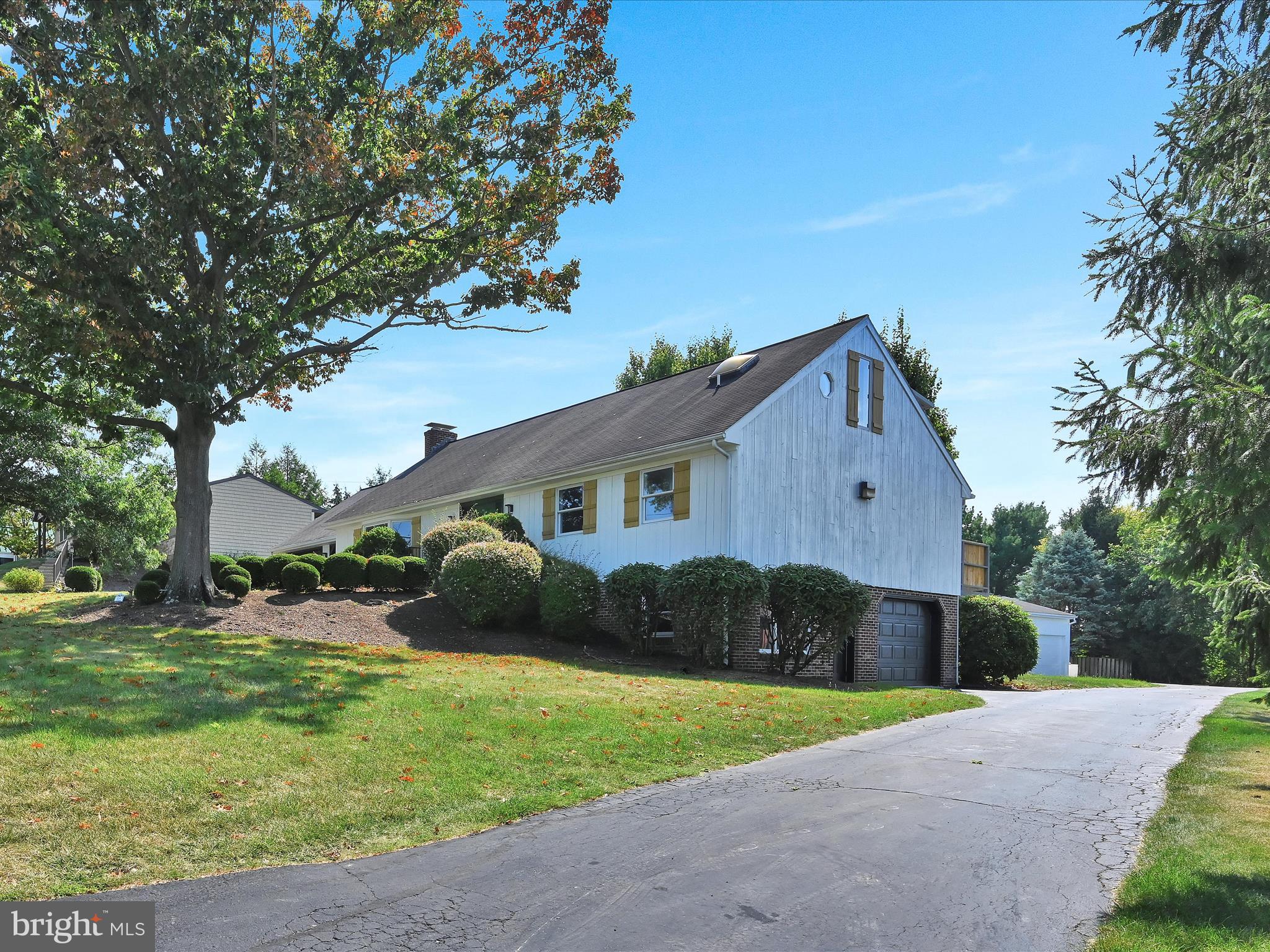 114 Maple Farm Road Ephrata, PA 17522 - Photo 1 of 66 BAB_5578