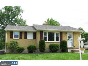 33 Greenridge Road Newark, DE 19711 - Photo 1 of 12 Exterior Front