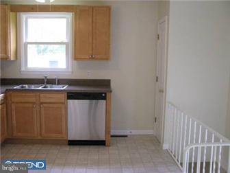 33 Greenridge Road Newark, DE 19711 - Photo 7 of 12 Kitchen