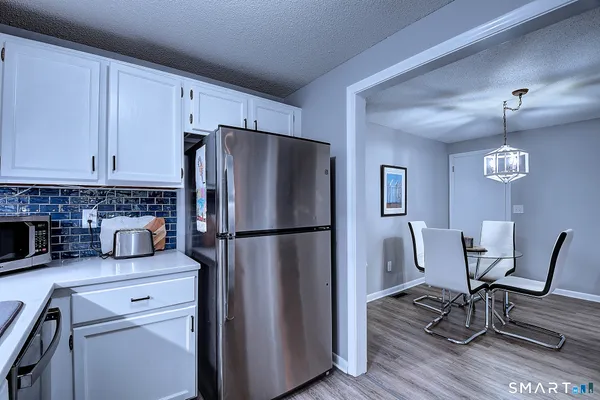 $349,900 | 22 Dutton Pl Way, Unit 22, Glastonbury, CT 06033