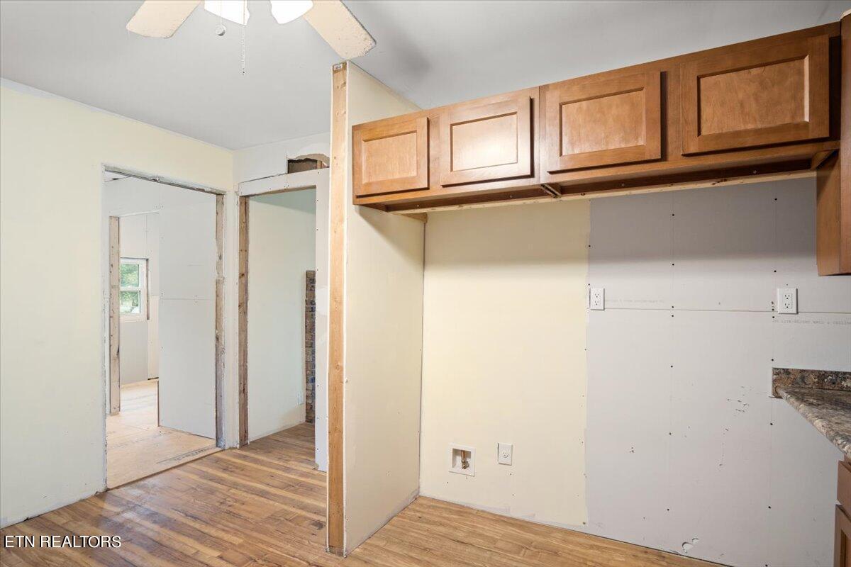 4201 Sullivan Road Knoxville, TN 37921 - Photo 11 of 25 11-Kitchen