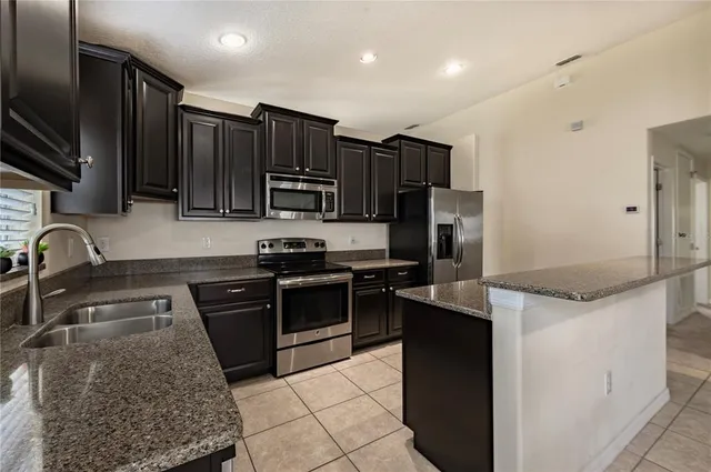 $375,000 | 12116 Echo Basin Cove, Riverview, FL 33579