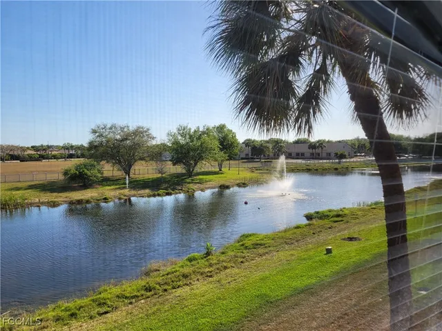 $1,400 | 13625 Eagle Ridge Drive, Unit 318, Fort Myers, FL 33912