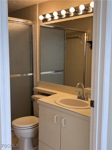 $1,400 | 13625 Eagle Ridge Drive, Unit 318, Fort Myers, FL 33912