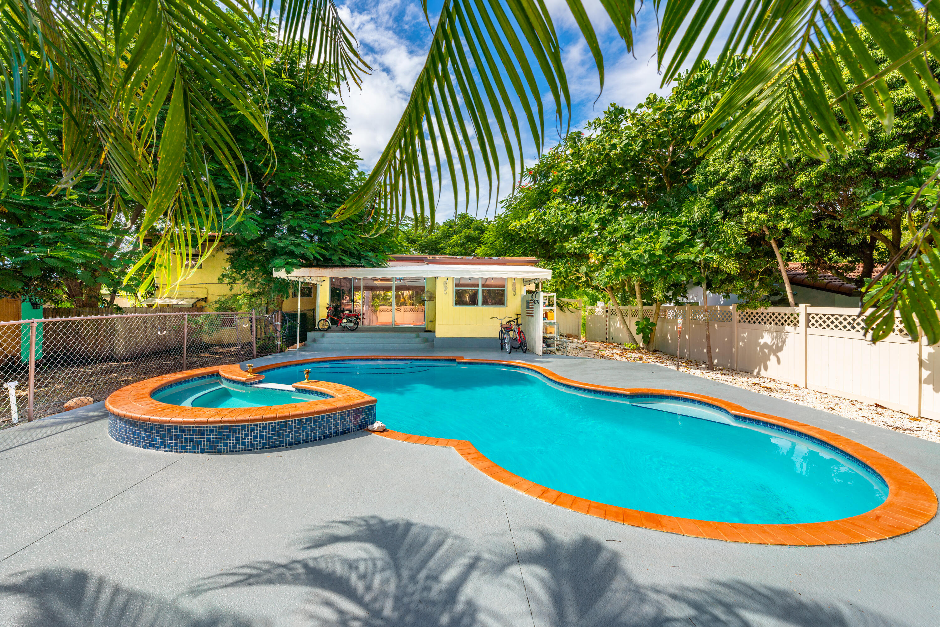598 Northwest 12th Terrace Boca Raton, FL 33486 - Photo 1 of 46 Mls-Res-00658