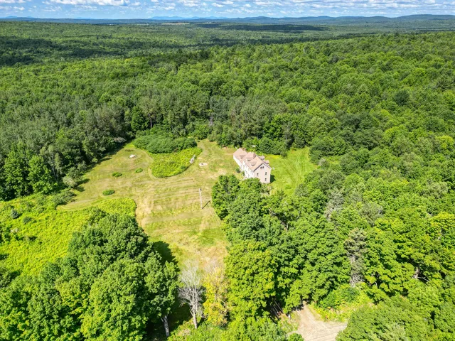 $800,000 | 200 Ham Hill Road, Cambridge, ME 04923
