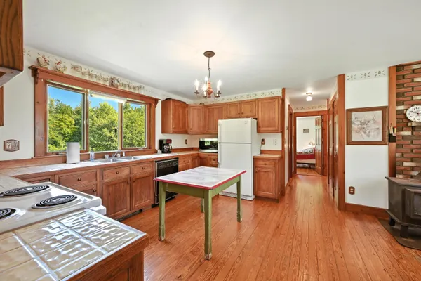 $800,000 | 200 Ham Hill Road, Cambridge, ME 04923