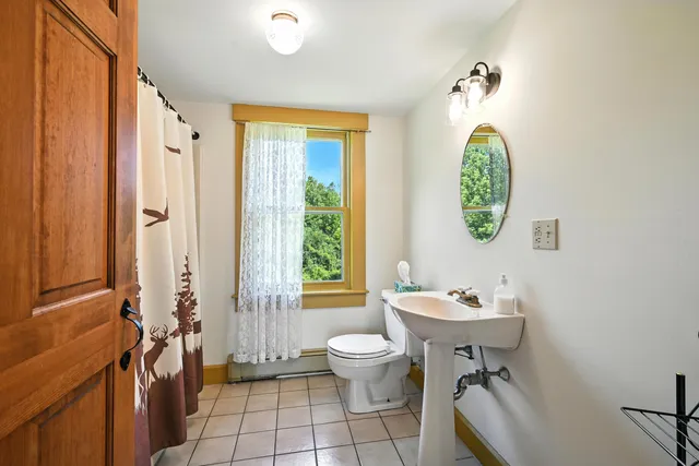 $800,000 | 200 Ham Hill Road, Cambridge, ME 04923