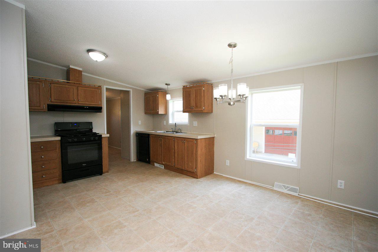 68 Dew Drop Road York, PA 17402 - Photo 13 of 35