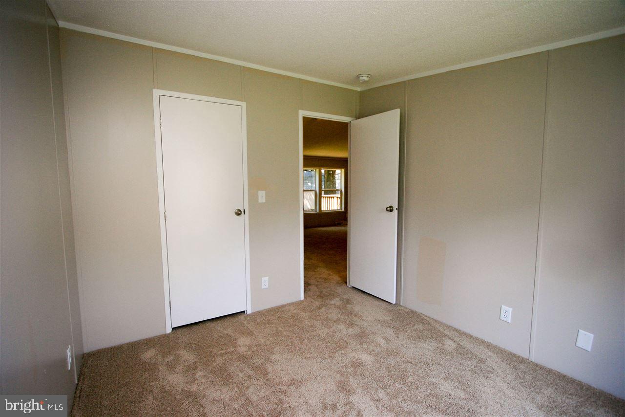 68 Dew Drop Road York, PA 17402 - Photo 23 of 35