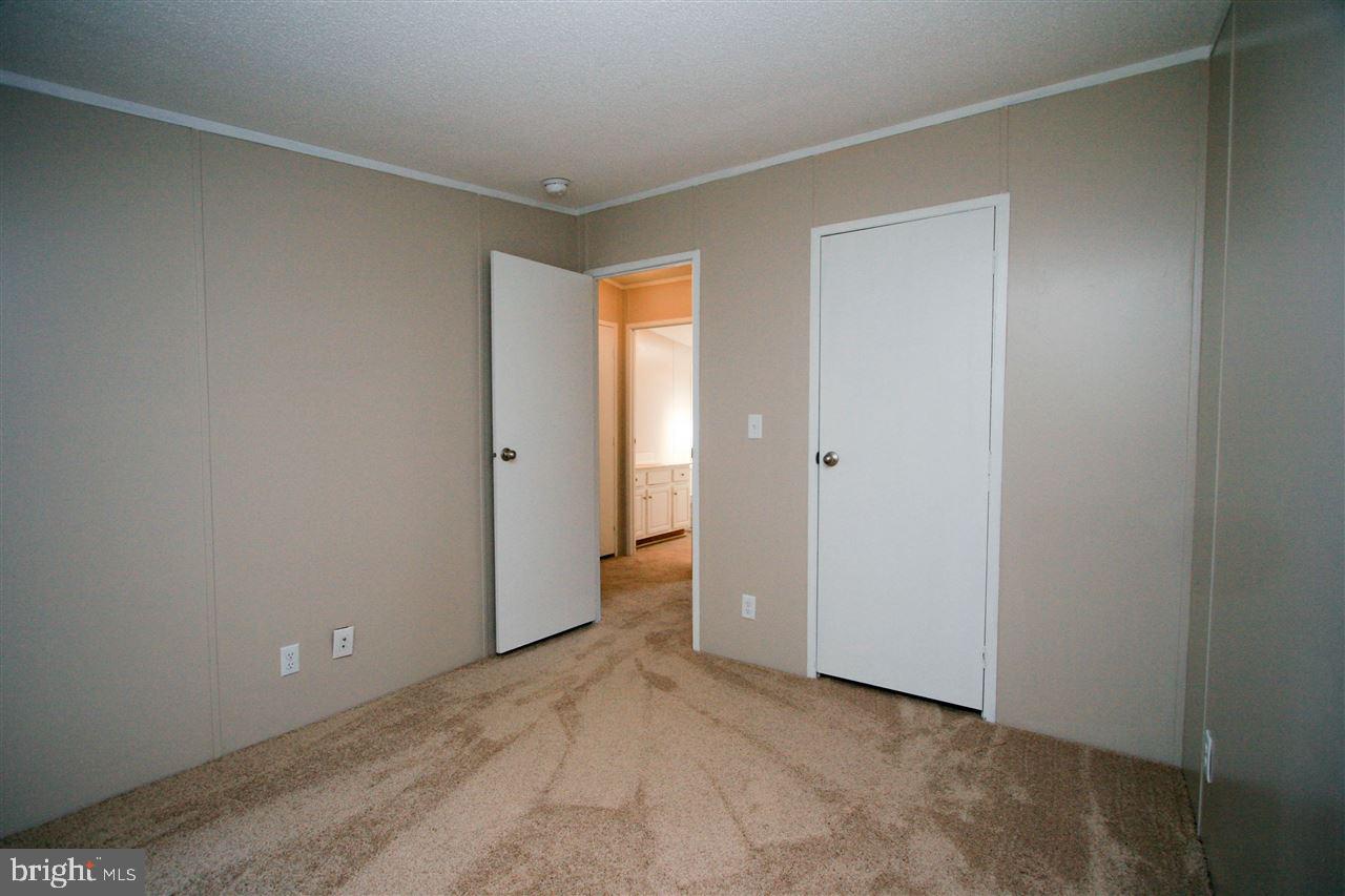 68 Dew Drop Road York, PA 17402 - Photo 25 of 35