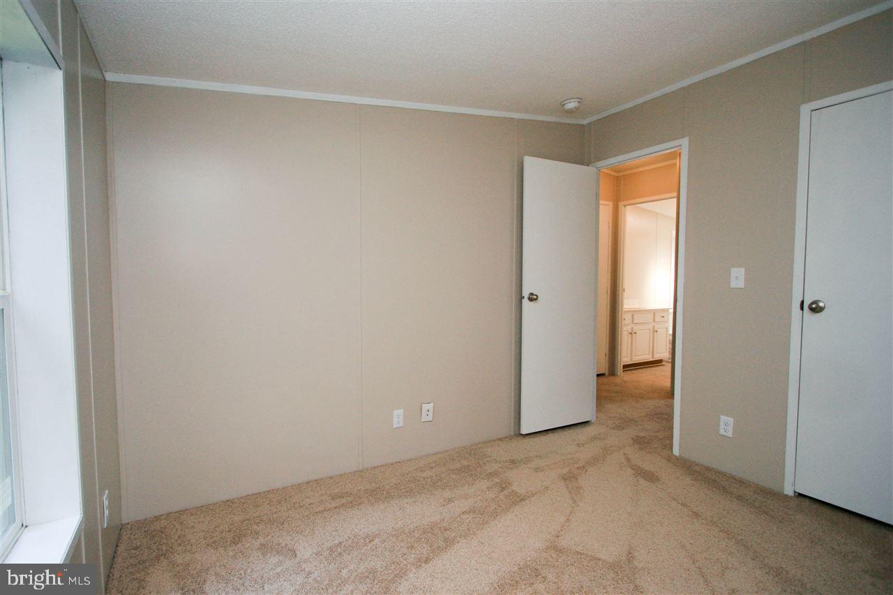 68 Dew Drop Road York, PA 17402 - Photo 26 of 35
