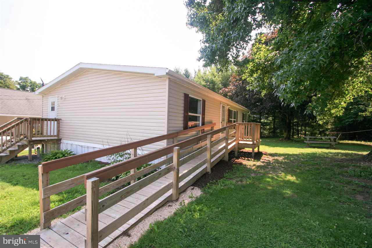 68 Dew Drop Road York, PA 17402 - Photo 3 of 35