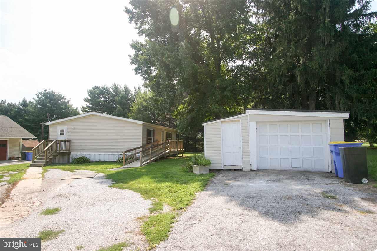 68 Dew Drop Road York, PA 17402 - Photo 4 of 35