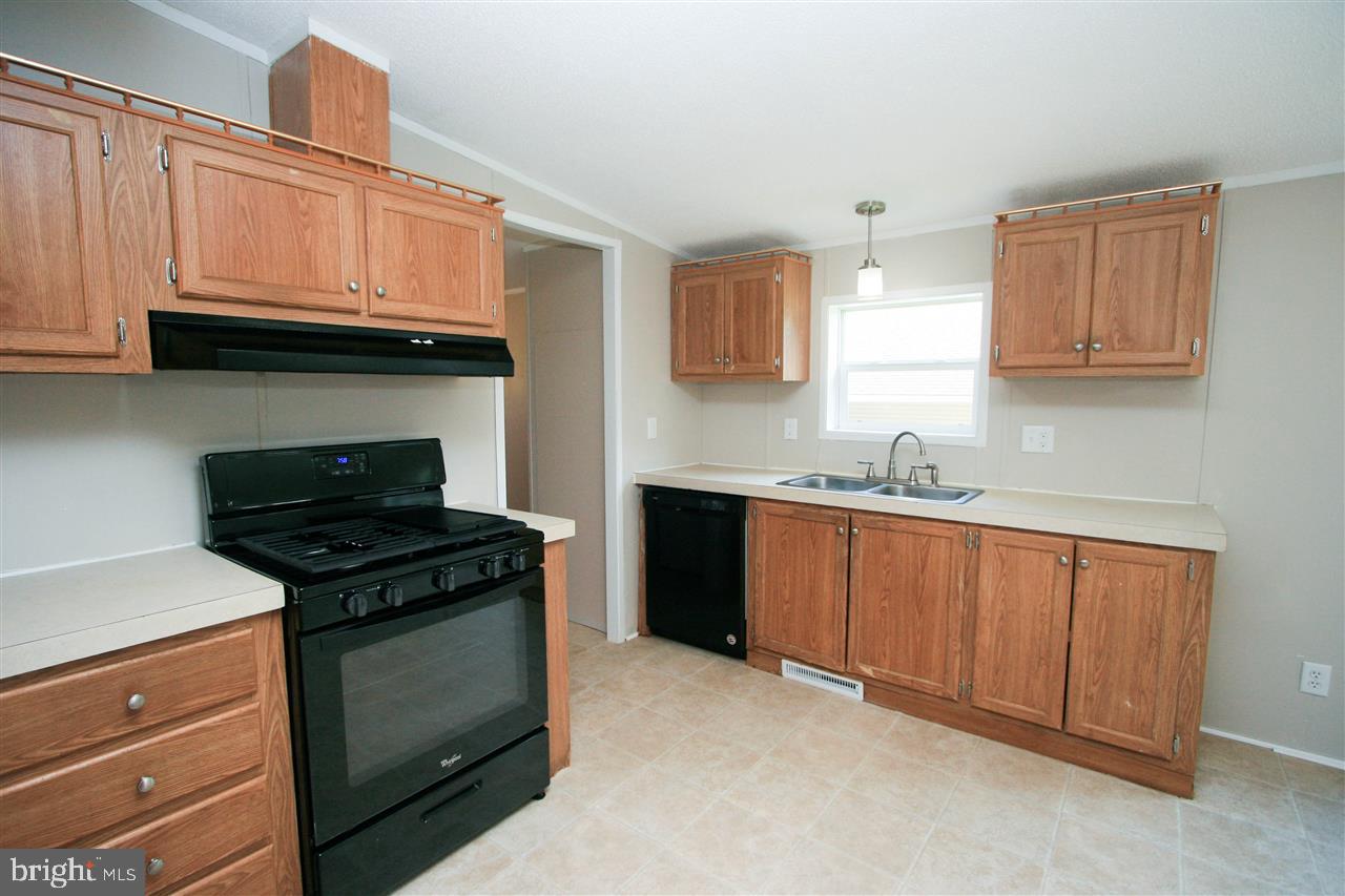 68 Dew Drop Road York, PA 17402 - Photo 8 of 35