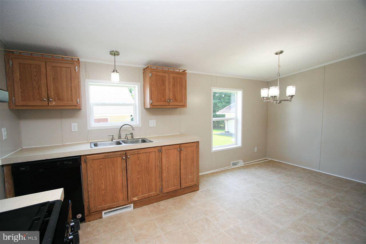 68 Dew Drop Road York, PA 17402 - Photo 9 of 35