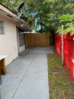 $1,600 | 2073 East Bond Drive, West Palm Beach, FL 33415