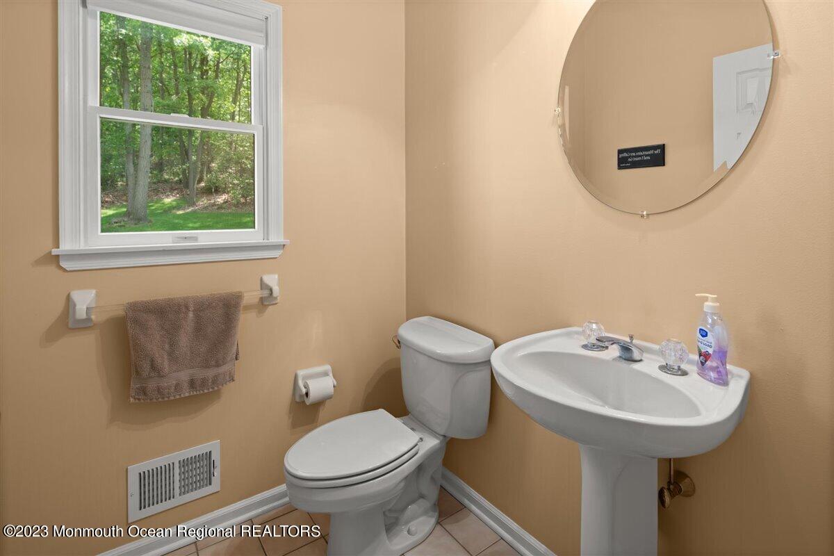 120 Bobbi's Terrace New Egypt, NJ 08533 - Photo 19 of 49 29-SR_09615