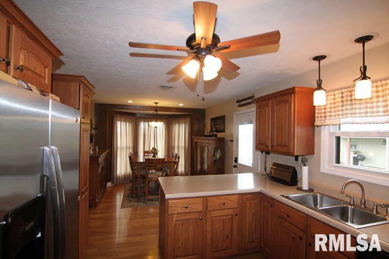 16796 Caplinger Pond Road Marion, IL 62959 - Photo 3 of 44