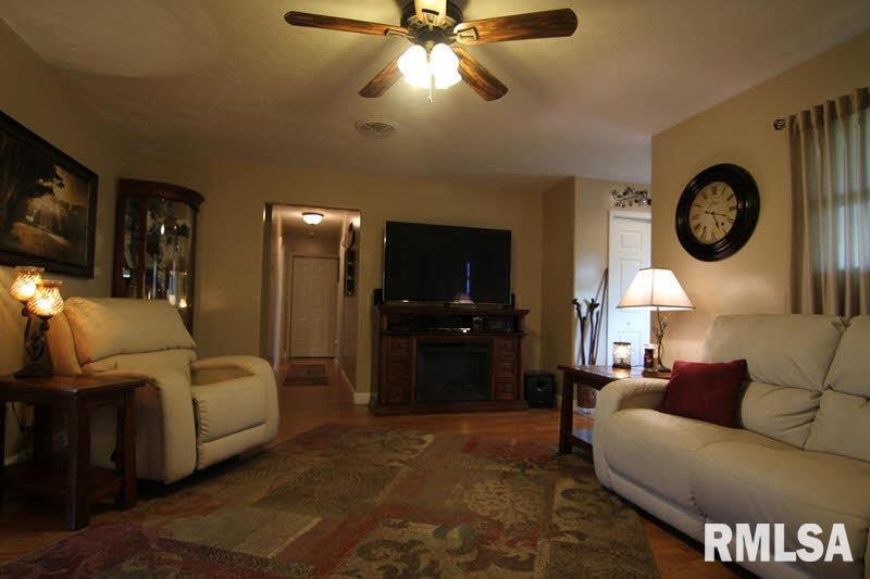 16796 Caplinger Pond Road Marion, IL 62959 - Photo 9 of 44
