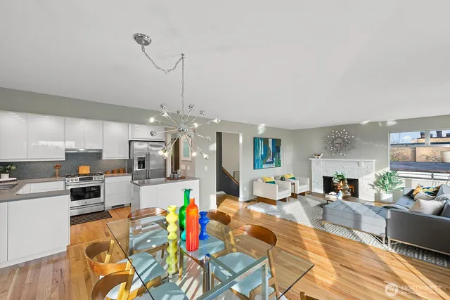 $1,495,000 | 3439 24th Avenue West, Seattle, WA 98199