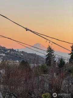 $1,495,000 | 3439 24th Avenue West, Seattle, WA 98199