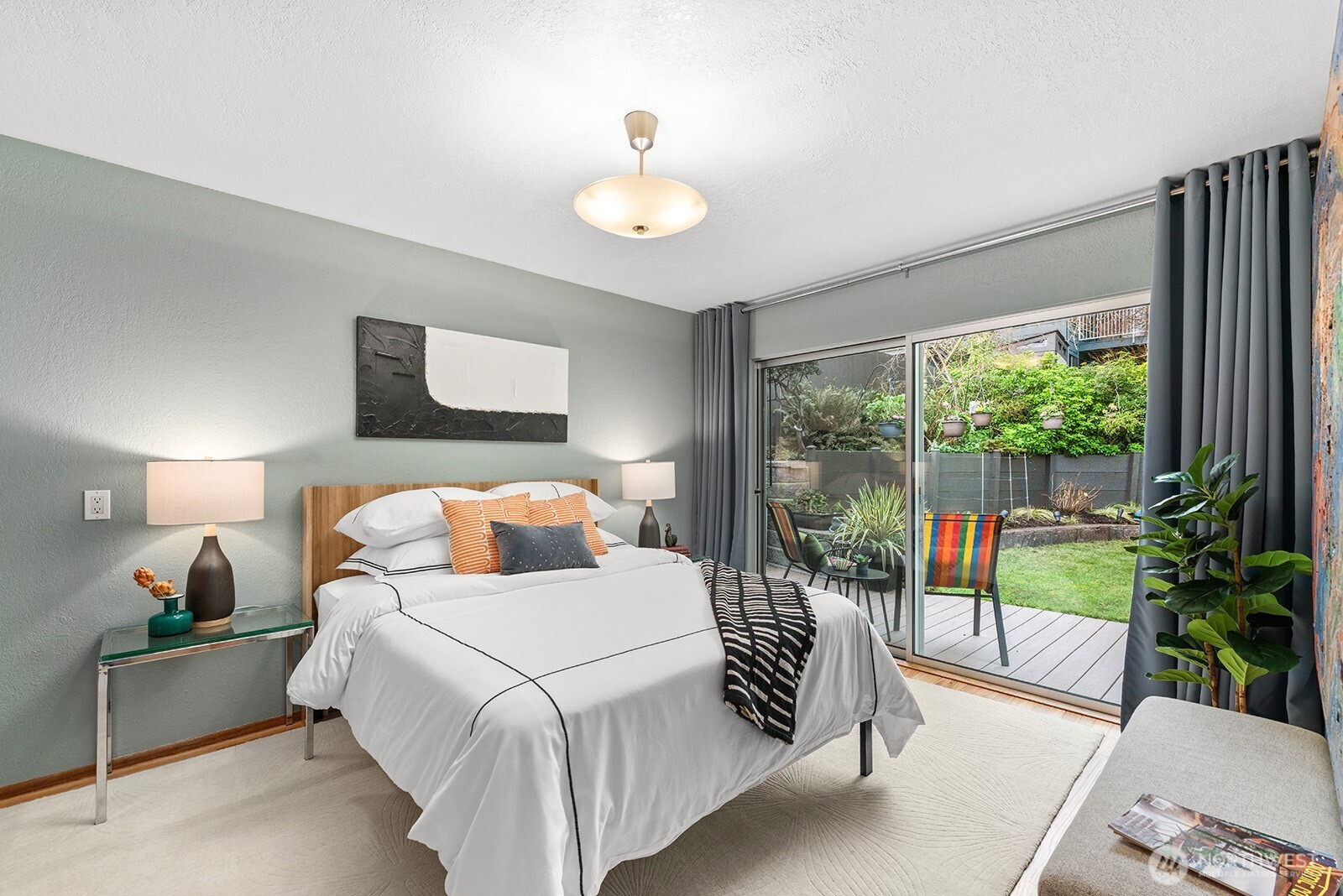 3439 24th Avenue West Seattle, WA 98199 - Photo 17 of 37