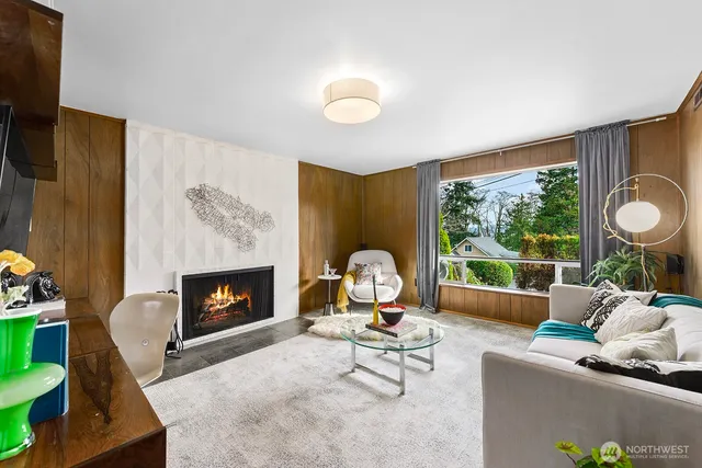 $1,495,000 | 3439 24th Avenue West, Seattle, WA 98199