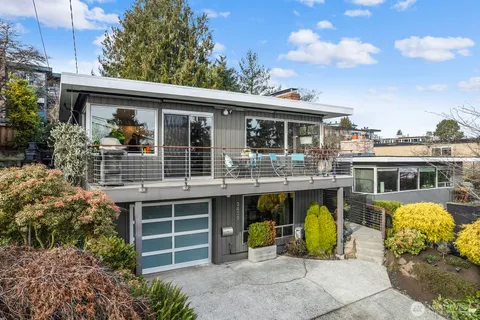 $1,495,000 | 3439 24th Avenue West, Seattle, WA 98199