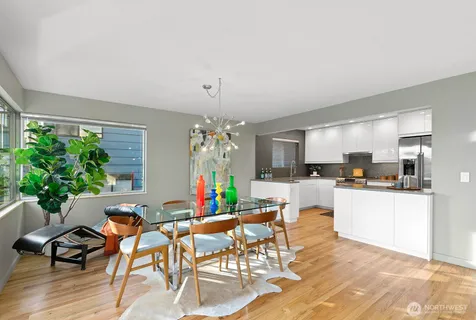 $1,495,000 | 3439 24th Avenue West, Seattle, WA 98199