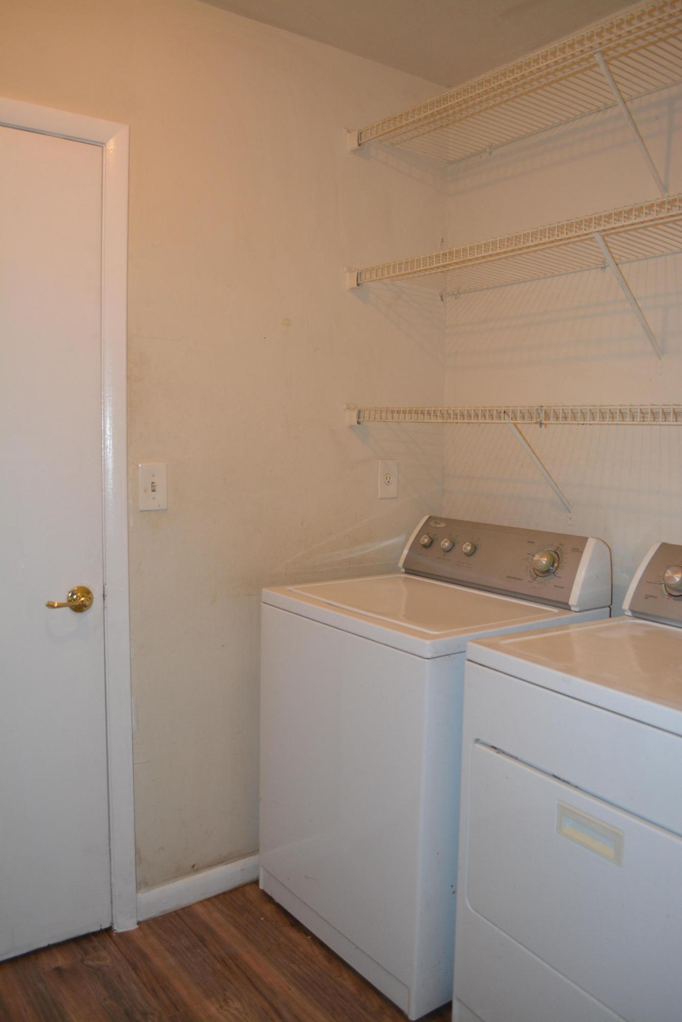 28520 Southwest 146th Avenue Homestead, FL 33033 - Photo 22 of 23 a utility room with dryer and washer