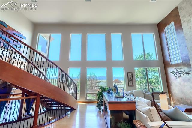 1874 Ridgecrest Way Littleton, CO 80129 - Photo 11 of 21 Gallery Image 11