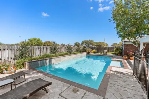 $479,000 | 905 Sunny Lane, Wharton, TX 77488