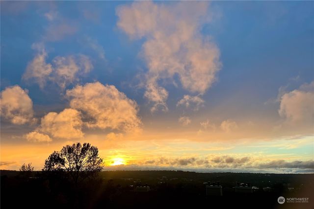 $339,000 | 1315 South Puget Drive, Unit C31, Renton, WA 98055