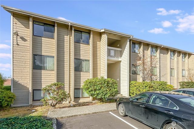 $339,000 | 1315 South Puget Drive, Unit C31, Renton, WA 98055
