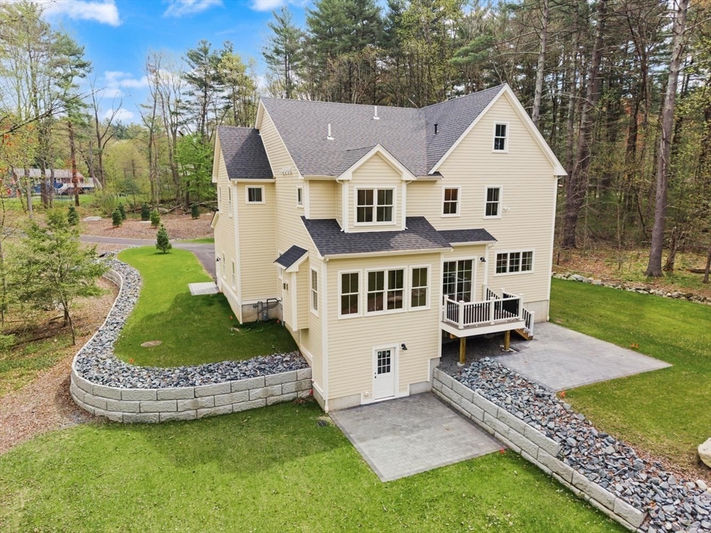 16 R Eldor Drive Walpole, MA 02071 - Photo 37 of 40