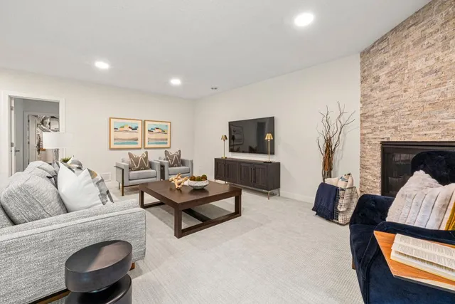 $1,097,890 | 738 Ensconced Way, Chaska, MN 55318