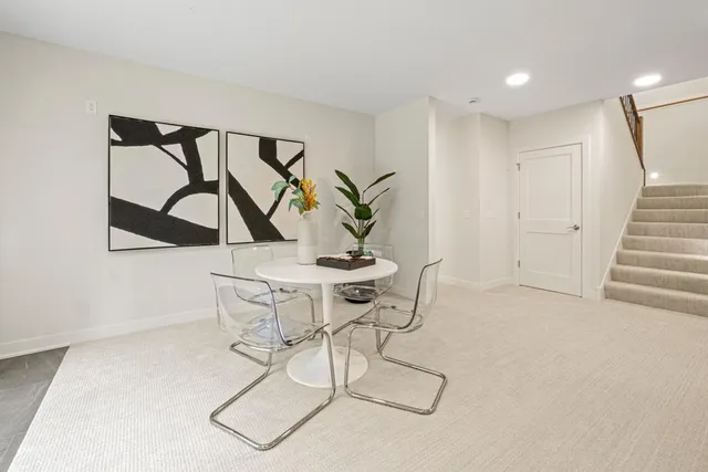 $1,097,890 | 738 Ensconced Way, Chaska, MN 55318