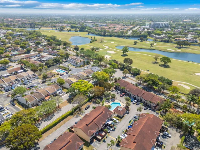 $380,000 | 14205 Southwest 57th Lane, Unit 5A6, Miami, FL 33183