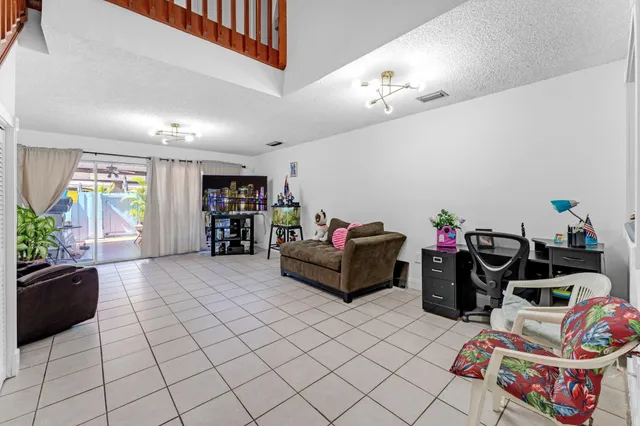 $380,000 | 14205 Southwest 57th Lane, Unit 5A6, Miami, FL 33183