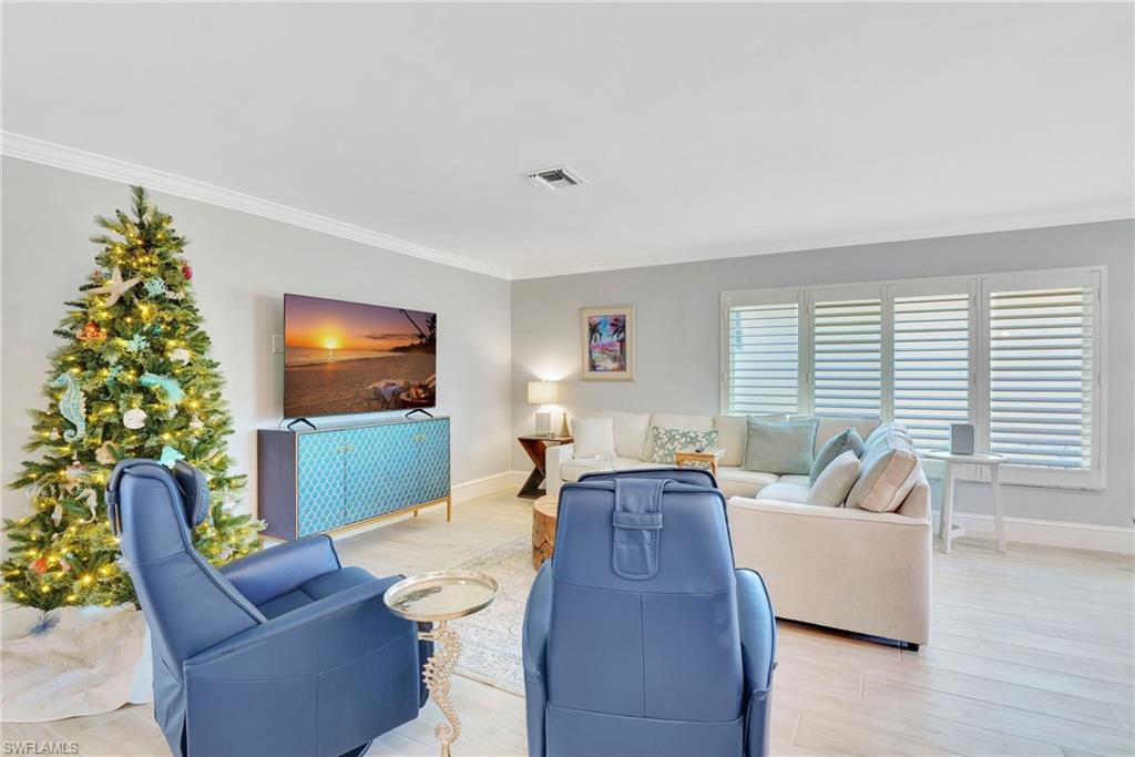 10 Rivard Road, Unit 5 Naples, FL 34112 - Photo 3 of 30 Gallery Image 3